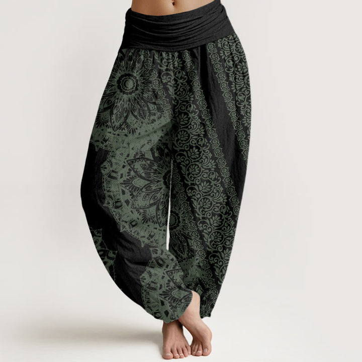 Damskie spodnie haremowe z elastyczną talią i bawełnianym wzorem mandali z Buddha Stones i równoległymi kwiatami - Czarny - US22, UK/AU26, EU54 (6XL) - image 7