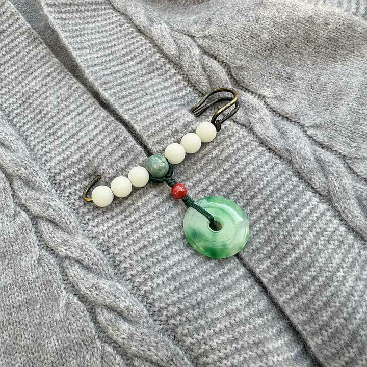Broszka z klamrą pokoju z Buddha Stones Bodhi Seed z jadeitu