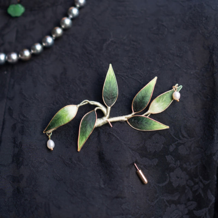 Buddha Stones ręcznie robione Yangzhou Aksamitny Kwiat Morwy Jedwab Zielony Bambus Broszka