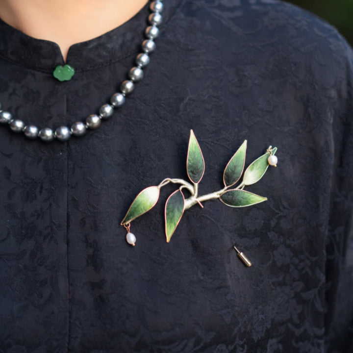 Buddha Stones ręcznie robione Yangzhou Aksamitny Kwiat Morwy Jedwab Zielony Bambus Broszka