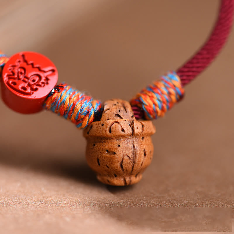 Buddha Stones Ręcznie robione Chińskie Zodiak Czerwony Sznurek Brzoskwiniowy Cynober Bransoletka Szczęścia