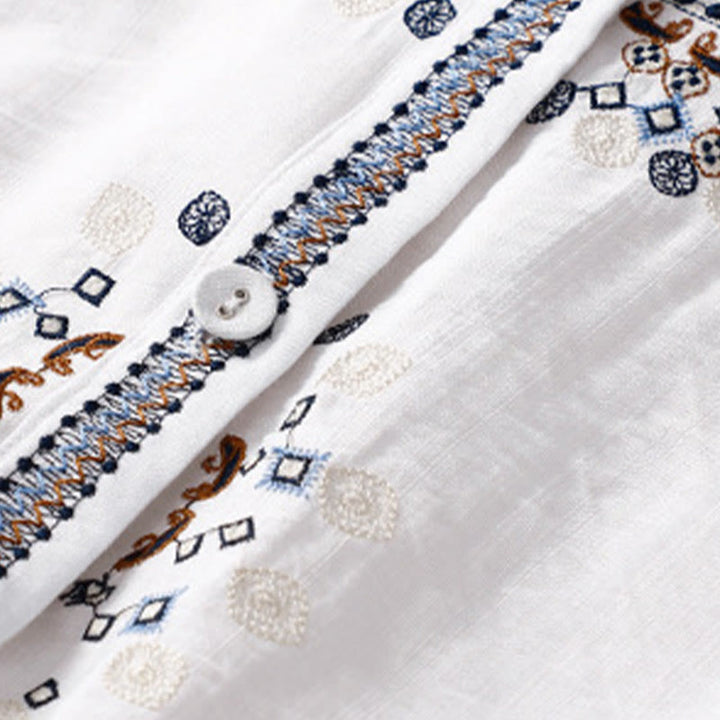 Koszula damska z krótkim rękawem i dekoltem w serek z haftowanymi kwiatami w stylu boho z motywem Buddha Stones - image 3