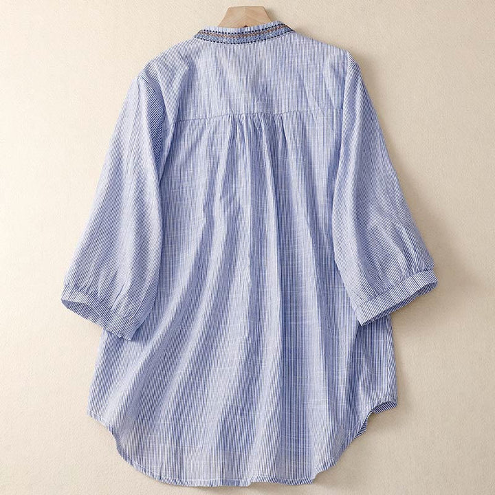 Koszula damska z krótkim rękawem i dekoltem w serek z haftowanymi kwiatami w stylu boho z motywem Buddha Stones - image 6