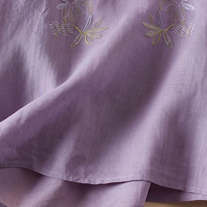 Koszula damska z krótkim rękawem i haftem w kształcie litery V z Buddha Stones , wykonana z mieszanki bawełny i z krótkim rękawem