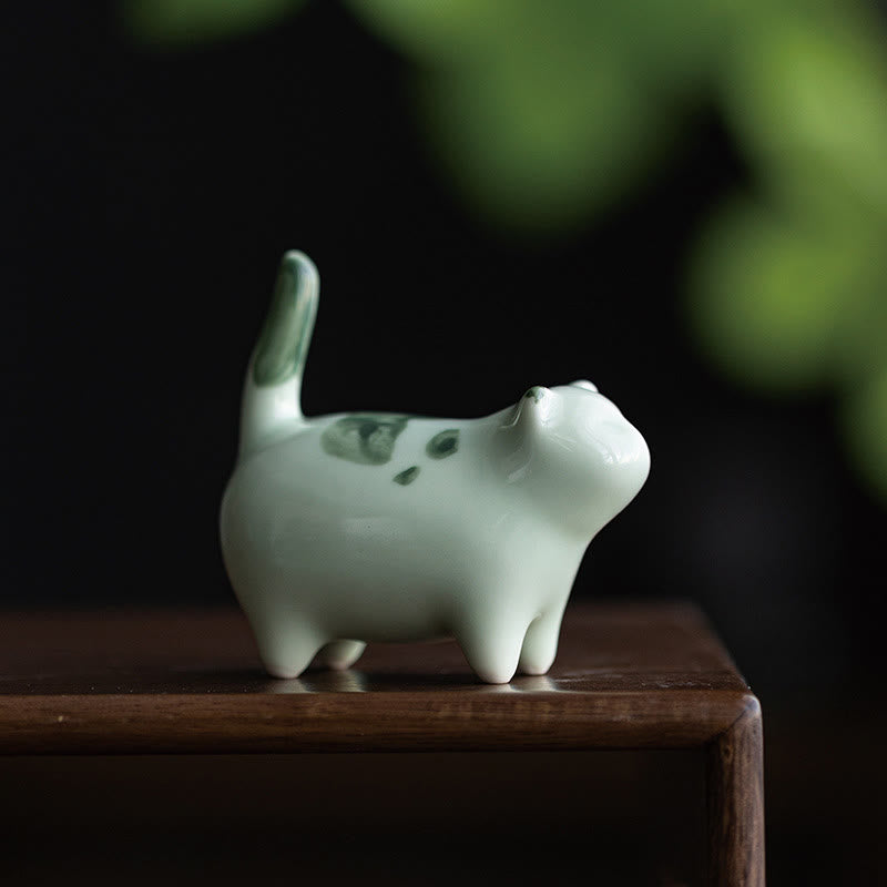 Buddha Stones Miniaturowe Szczęśliwe Słodkie Plamki Stojący Kot Śpiący Kociak Ceramiczna Figurka Dekoracja - Zielony kot stojący 7,7*4,3*7,7 cm - image 0