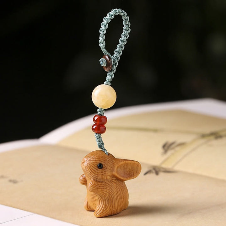 Buddha Stones Sandałowe Mały Liść Czerwony Sandałowiec Szczęśliwy Mini Królik Ochrona Brelok Telefon Wiszący Dekoracja