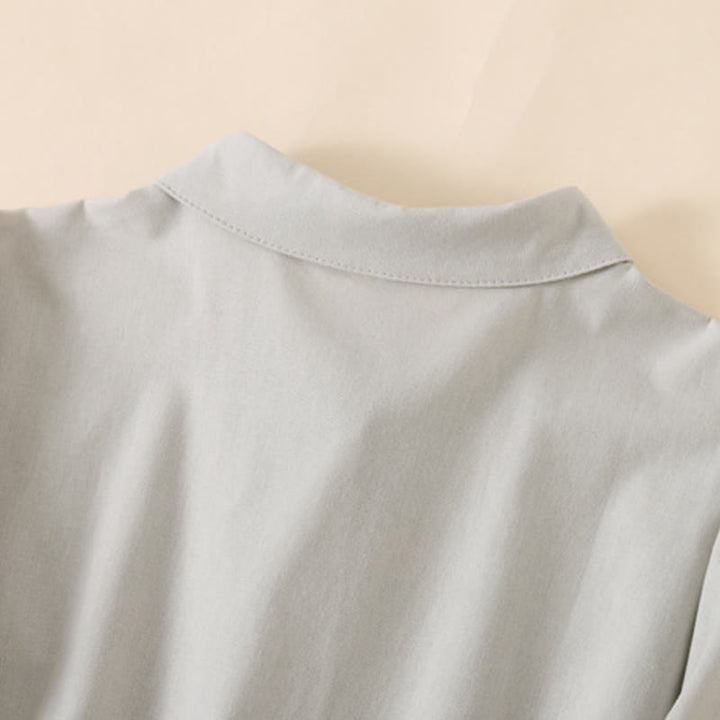 Sukienka midi z krótkim rękawem z bawełny i lnu z kieszeniami i letnimi guzikami Buddha Stones - image 9