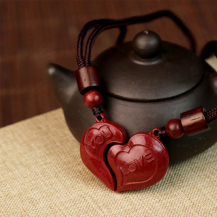 Buddha Stones 2 szt. KOCHAM CIĘ Naturalny Cynober Miłość Serce Sznurek Błogosławieństwo Para Naszyjnik Wisiorek