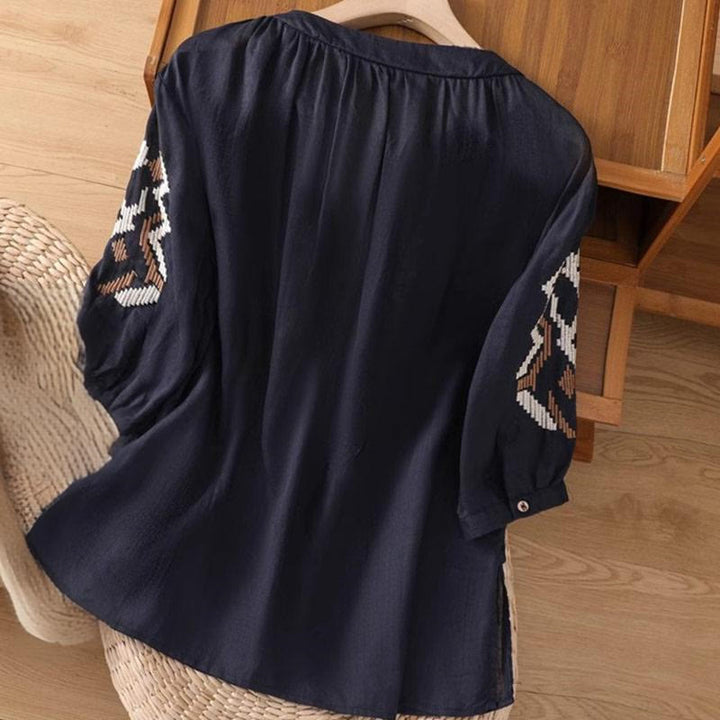 Koszulka damska z okrągłym dekoltem i krótkim rękawem z elastycznej tkaniny Buddha Stones Casual Symmetrical Embroidery