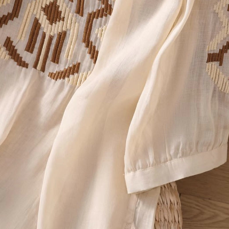 Koszulka damska z okrągłym dekoltem i krótkim rękawem z elastycznej tkaniny Buddha Stones Casual Symmetrical Embroidery