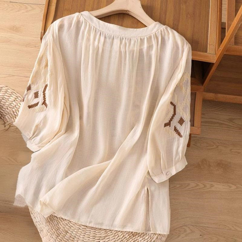 Koszulka damska z okrągłym dekoltem i krótkim rękawem z elastycznej tkaniny Buddha Stones Casual Symmetrical Embroidery