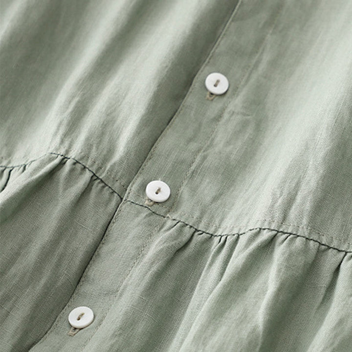 Sukienka midi damska z bawełny i lnu "Buddha Stones" z prostym, prostym zapięciem na guziki, falbaną przy dekolcie i krótkim rękawem - image 4