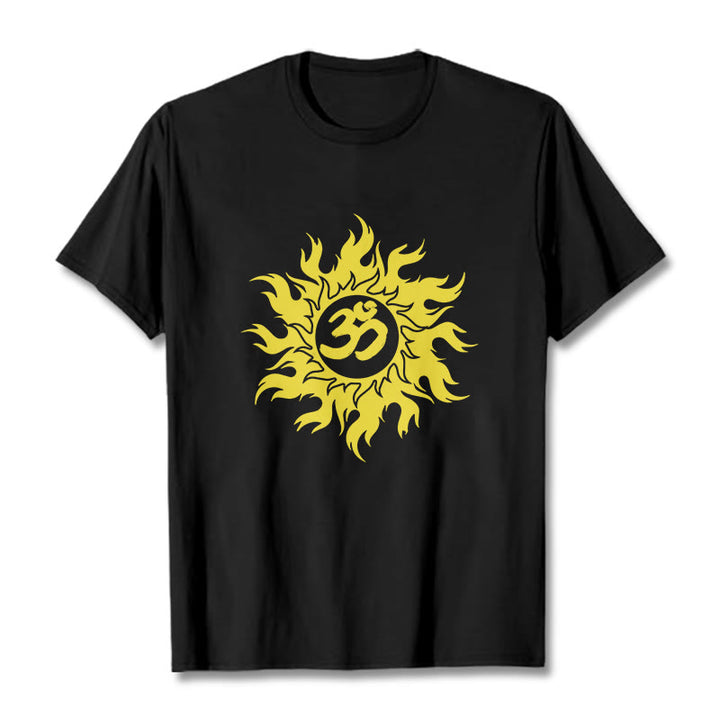 Buddha Stones OM Mantra Sanskryt Gold Sun Tee - Czarny - 2XL - image 0