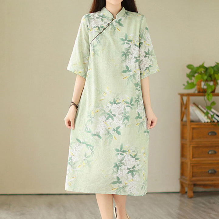 Sukienka midi z żakardową bawełną i lnem w stylu chińskim, cheongsam, z krótkim rękawem i kieszeniami, w kwiaty i Buddha Stones - image 2