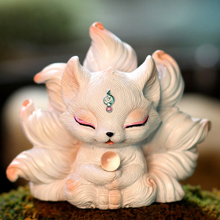 Buddha Stones Miniaturowe Dziewięcioogoniaste Lisy Szczęście Żywica Dekoracja Domowego Biurka