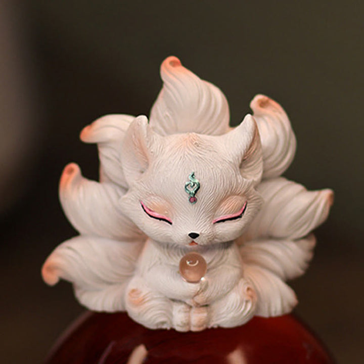 Buddha Stones Miniaturowe Dziewięcioogoniaste Lisy Szczęście Żywica Dekoracja Domowego Biurka