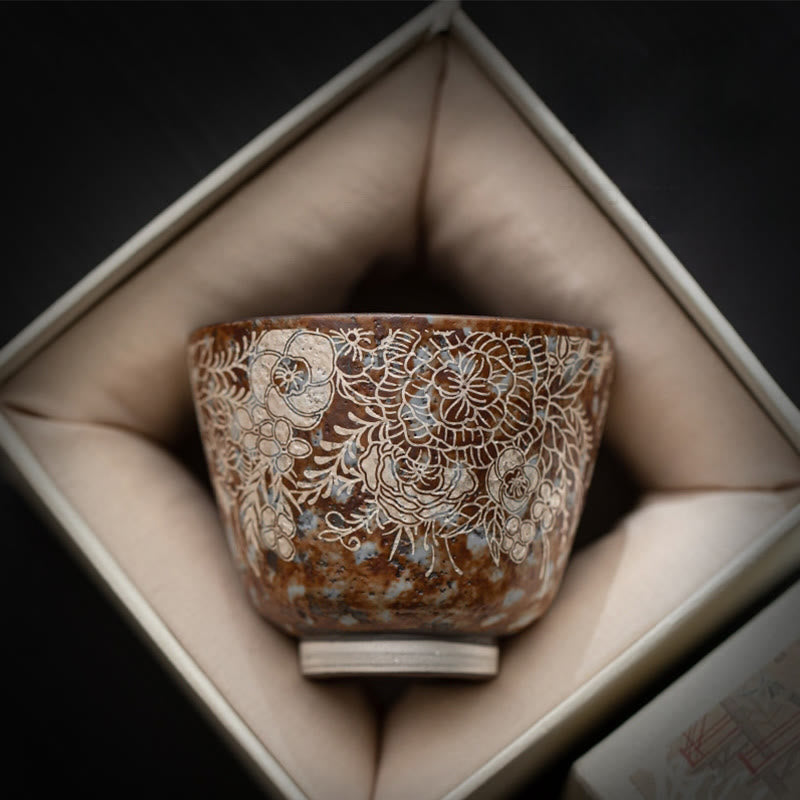 Buddha Stones Brązowe Kwiaty W Pełnym Rozkwicie Filiżanka Do Herbaty Kung Fu 100 ml Z Pudełkiem Prezentowym