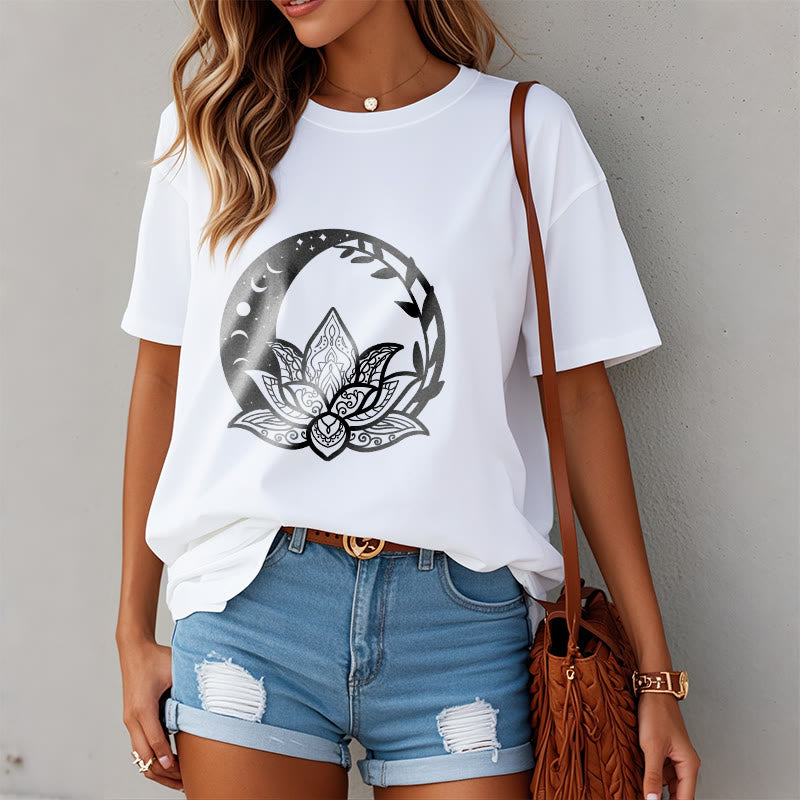 Buddha Stones Kwiat Lotosu Słońce Księżyc Przeplatające Się Winorośle Koszulka T-shirt - image 2