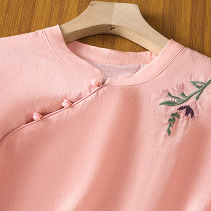 Koszula damska z haftem w kwiaty i liście z Buddha Stones, guziki żaby, okrągły dekolt, półrękaw, bawełna, len