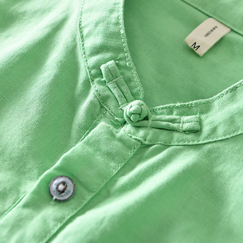 Koszula męska z krótkim rękawem z bawełny i lnu "Buddha Stones" w jednolitym kolorze, z kołnierzykiem stójkowym i półguzikami - image 16