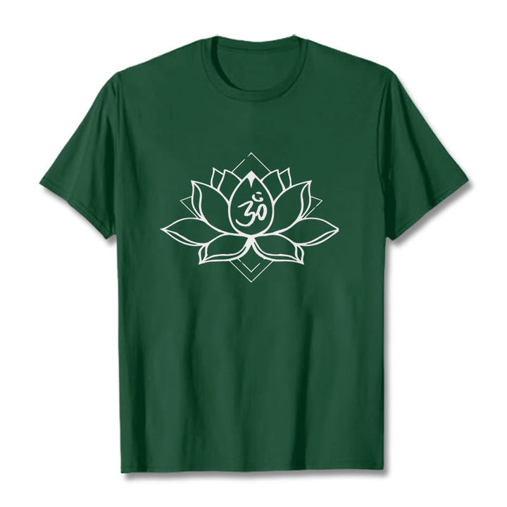 Koszulka z bawełny z motywem kwitnącego lotosu Om w sanskrycie z Buddha Stones - ForestGreen - 2XL - image 10