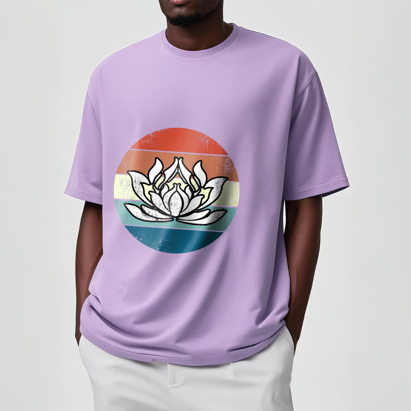 Koszulka z nadrukiem Buddha Stones Kwitnący Lotos Kolorowy Pasiasty Wzór Bawełniany T-shirt - image 17