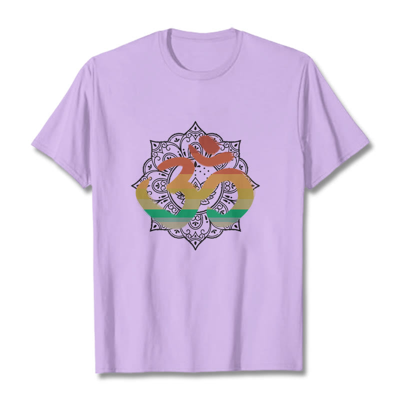 Buddha Stones Gradient-kolorowy Om Sanskryt Mandala Tło Wzór Bawełniana Koszulka T-shirt - Śliwka - 2XL - image 16