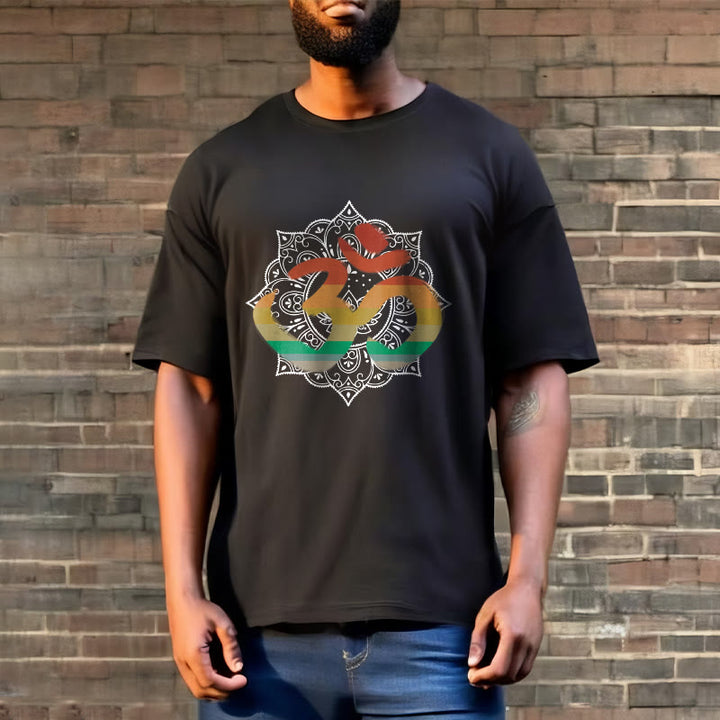 Buddha Stones Gradient-kolorowy Om Sanskryt Mandala Tło Wzór Bawełniana Koszulka T-shirt - image 9