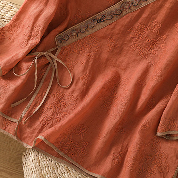 Koszula damska z bawełny i lnu z dekoltem w serek z motywem kamieni Buddha Stones w stylu vintage, z haftem roślinnym i kwiatowym - image 4