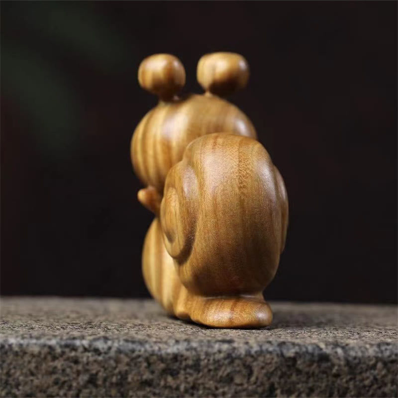 Buddha Stones Miniaturowe Zielone Drzewo Sandałowe Ślimak Rzeźbiony Cure Dekoracja Biurka