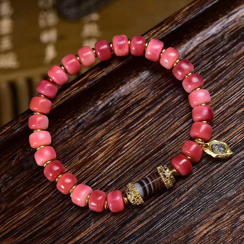 Bransoletka szczęścia z Buddha Stones buddyjskich z kości wielbłąda i miedzi z czerwonego agatu