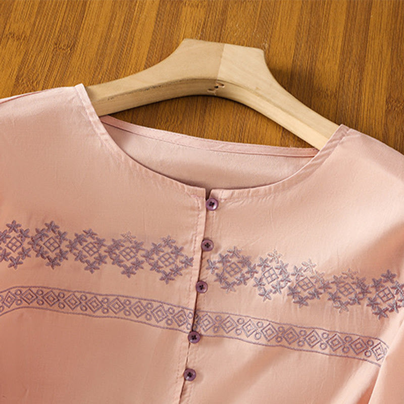 Koszula damska bawełniana z haftowanymi Buddha Stones, plisowanymi guzikami i długim rękawem typu latarnia - image 11