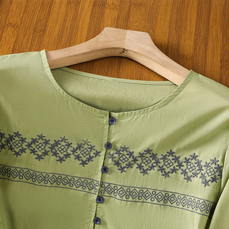 Koszula damska bawełniana z haftowanymi Buddha Stones, plisowanymi guzikami i długim rękawem typu latarnia - image 23