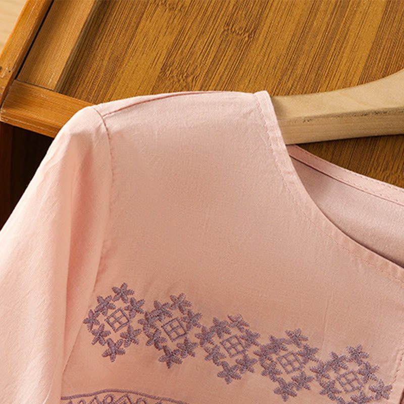 Koszula damska bawełniana z haftowanymi Buddha Stones, plisowanymi guzikami i długim rękawem typu latarnia - image 13