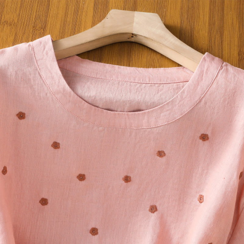 Damska koszulka z krótkim rękawem i haftowanym kwiatowym motywem „Buddha Stones” - image 8