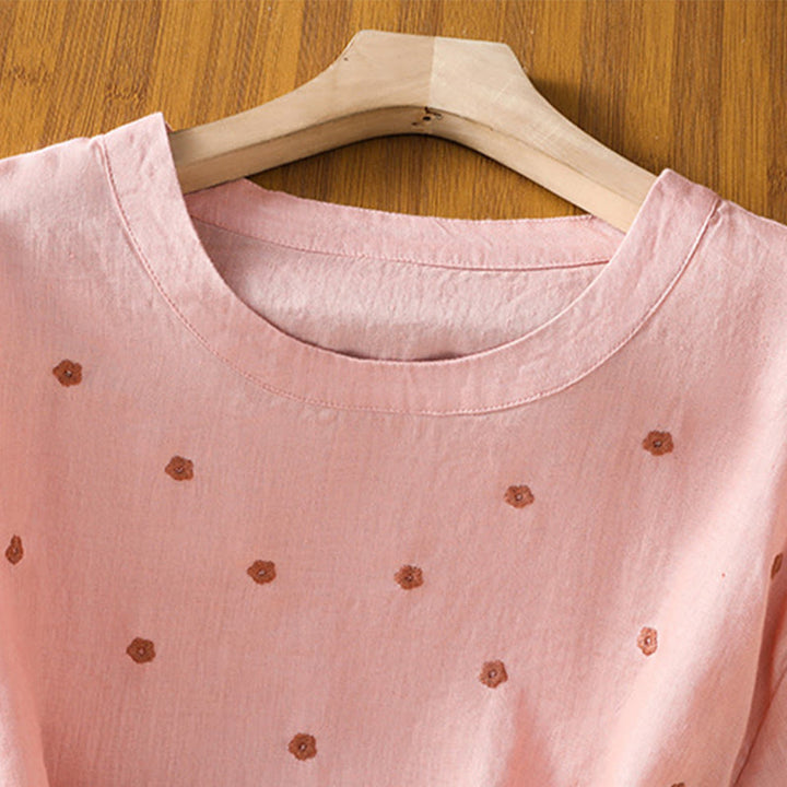 Damska koszulka z krótkim rękawem i haftowanym kwiatowym motywem „Buddha Stones” - image 8