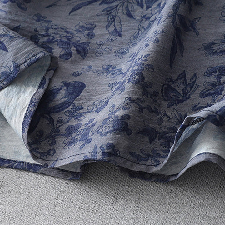 Sukienka midi z bawełny z nadrukiem w kwiaty i Buddha Stones , z żabim guzikiem i krótkim rękawem, kołnierzykiem typu stójka - image 2