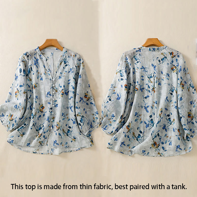 Koszula damska z bawełny Buddha Stones w kolorze niebieskim z kwiatowym dekoltem w serek i rękawami trzy czwarte - image 4