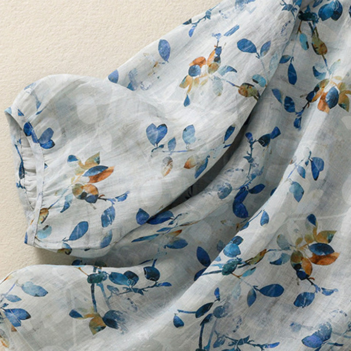 Koszula damska z bawełny Buddha Stones w kolorze niebieskim z kwiatowym dekoltem w serek i rękawami trzy czwarte - image 13