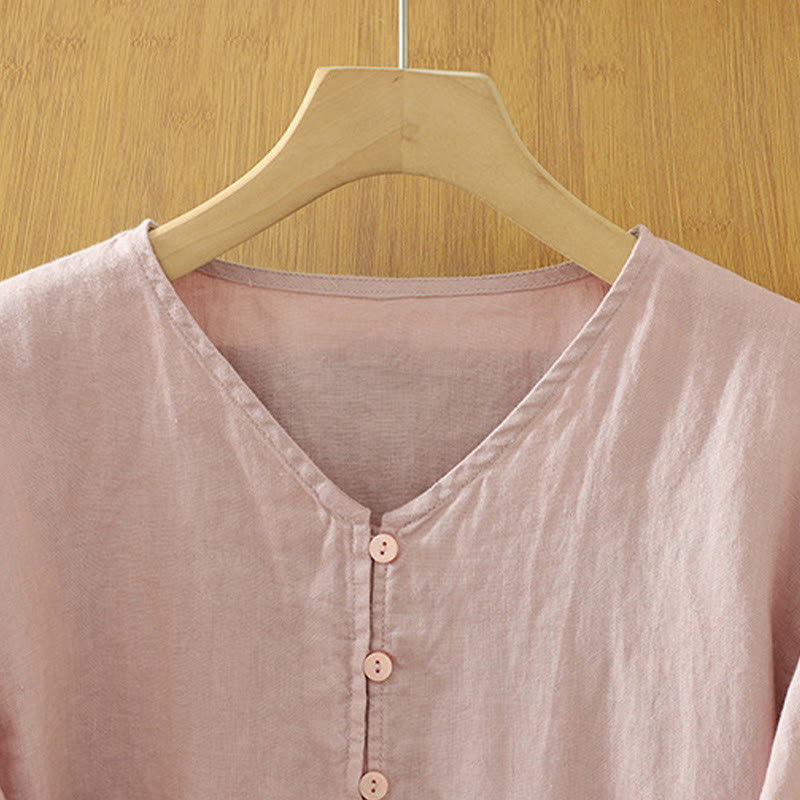 Koszula damska z okrągłym dekoltem w serek i krótkim rękawem "Buddha Stones" z solidnymi guzikami - image 3