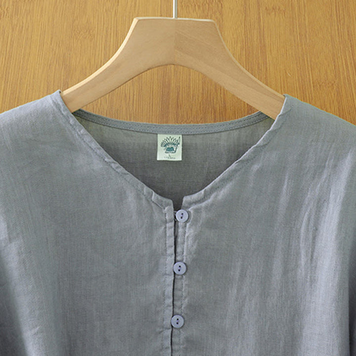 Koszula damska z okrągłym dekoltem w serek i krótkim rękawem "Buddha Stones" z solidnymi guzikami - image 22