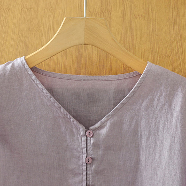 Koszula damska z okrągłym dekoltem w serek i krótkim rękawem "Buddha Stones" z solidnymi guzikami - image 28