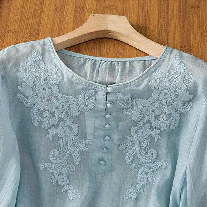 Koszula damska bawełniana z haftowanymi guzikami i okrągłym dekoltem, z rękawami trzy czwarte, z motywem Buddha Stones i pnączy - image 27