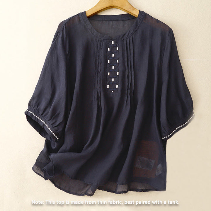 Damska bawełniana lniana koszulka z krótkim rękawem i haftowanymi Buddha Stones , z okrągłym dekoltem i plisami - image 12