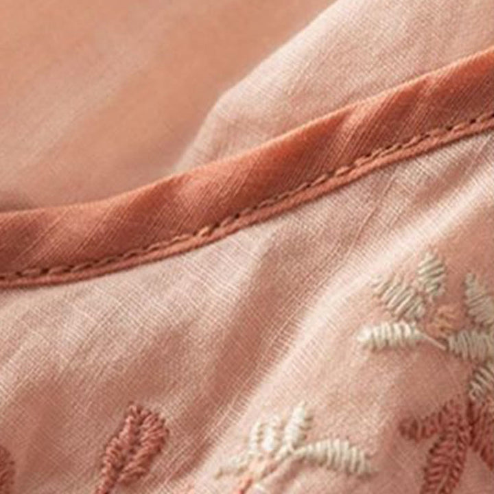 Koszula damska z bawełny i lnu z haftowanym kołnierzykiem i żabim guzikiem w stylu „Buddha Stones” - image 6