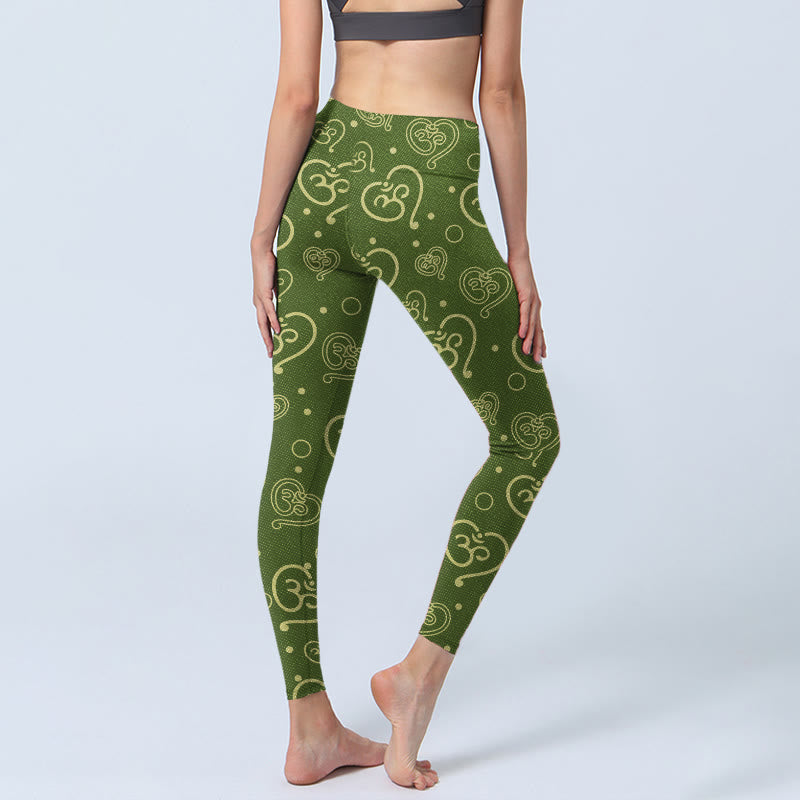Legginsy do jogi damskie z nadrukiem "Buddha Stones" z sercem i symbolem OM - image 5