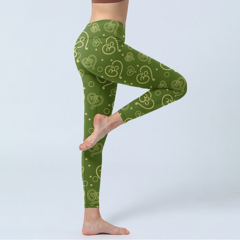 Legginsy do jogi damskie z nadrukiem "Buddha Stones" z sercem i symbolem OM - image 4