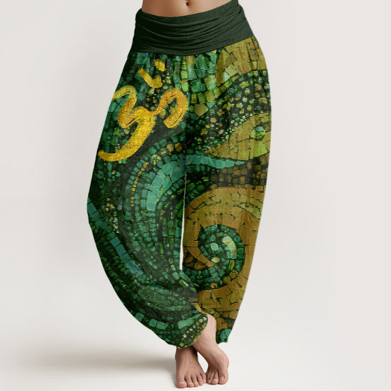 Damskie spodnie haremowe z elastyczną talią i motywem złotego symbolu Om w swobodnym stylu z Buddha Stones - ForestGreen - US22, UK/AU26, EU54 (6XL) - image 8
