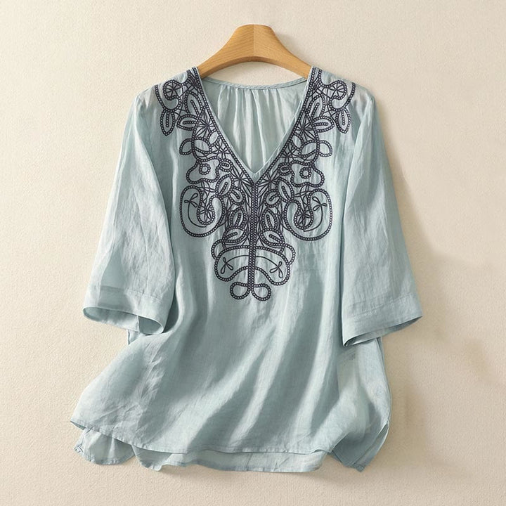 Koszulka damska z krótkim rękawem i haftowanym dekoltem w serek z motywem Buddha Stones - PaleTurquoise - US14, UK/AU18, EU46 (2XL) - image 6