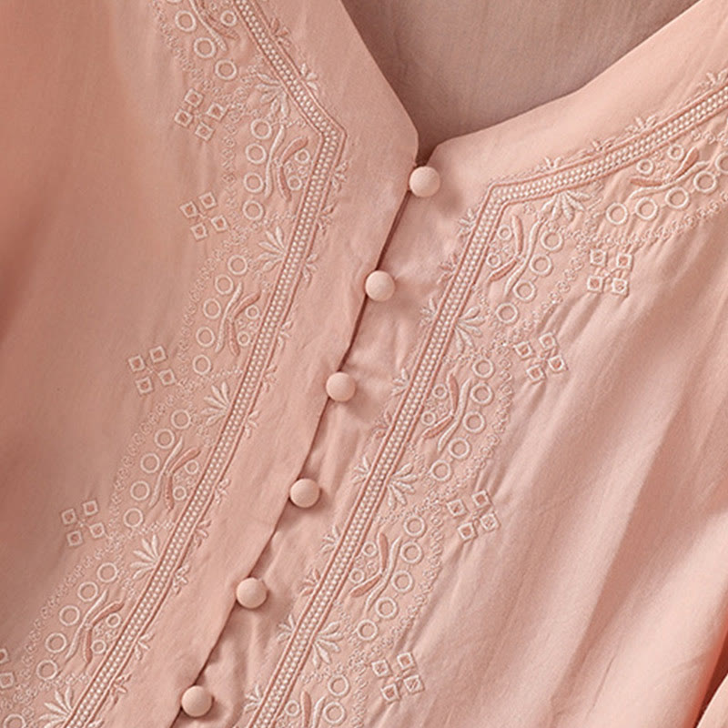 Koszula damska z dekoltem w serek z symetrycznym haftem "Buddha Stones" z bawełny - image 30